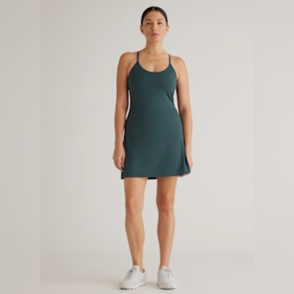 Quince Ultra Form Active Dress Forest Green Large Built in Shorts - Picture 1 of 8